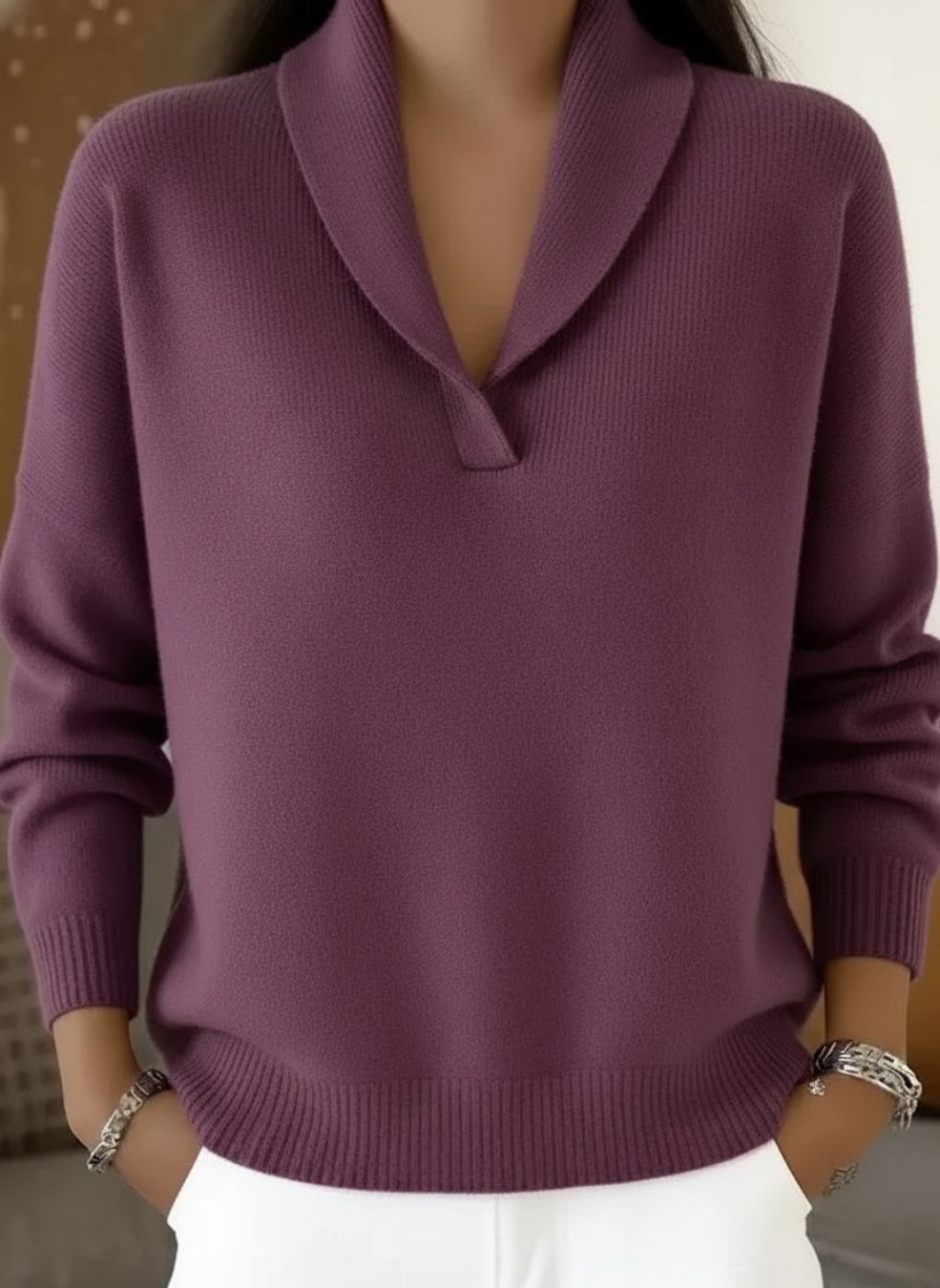 Nela™ | Sweter z Dekoltem w Serek