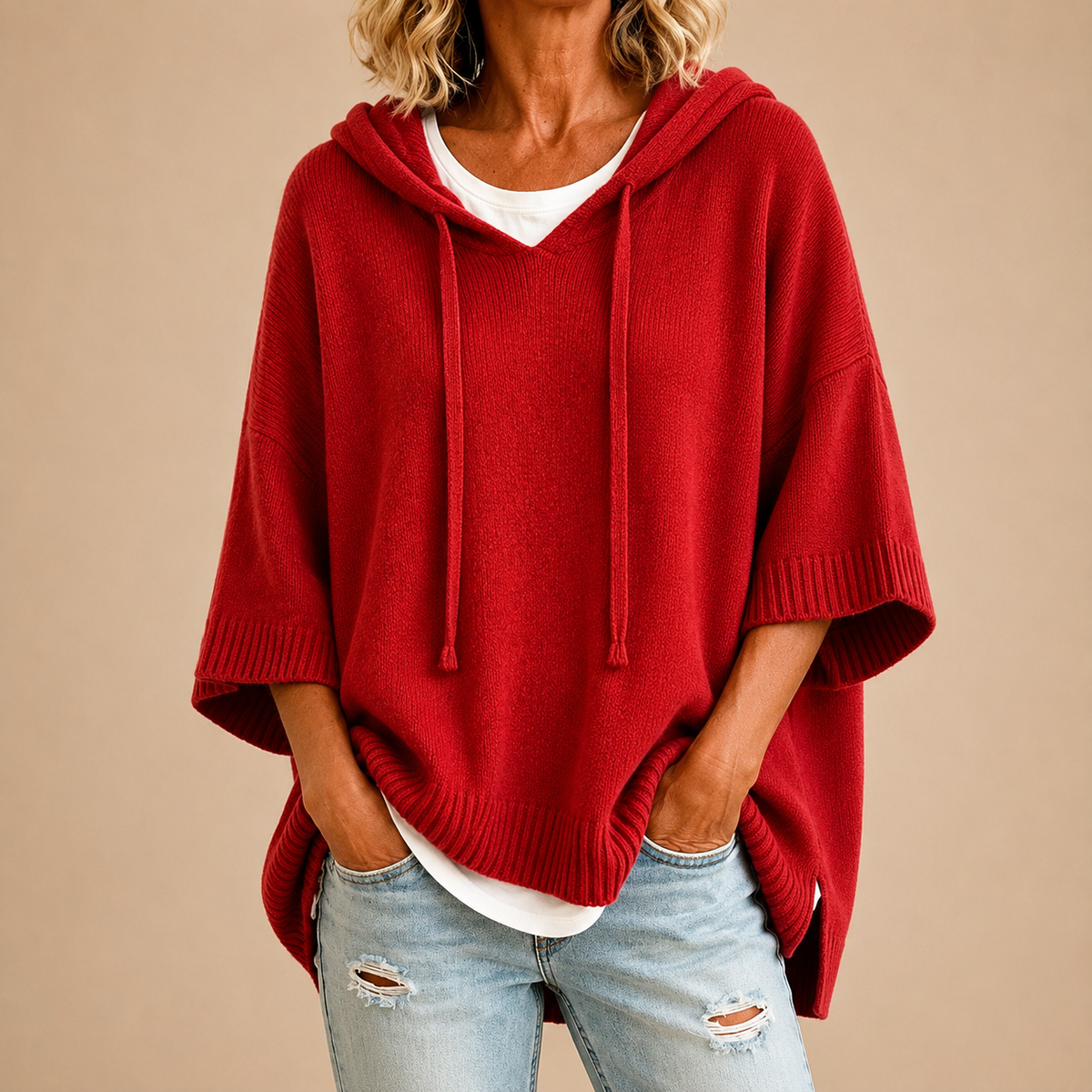 Karolina™ | Dziergane Poncho z Kapturem — Czerwone